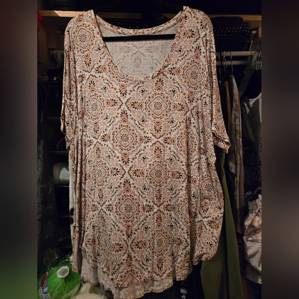 Patterned Women's Top